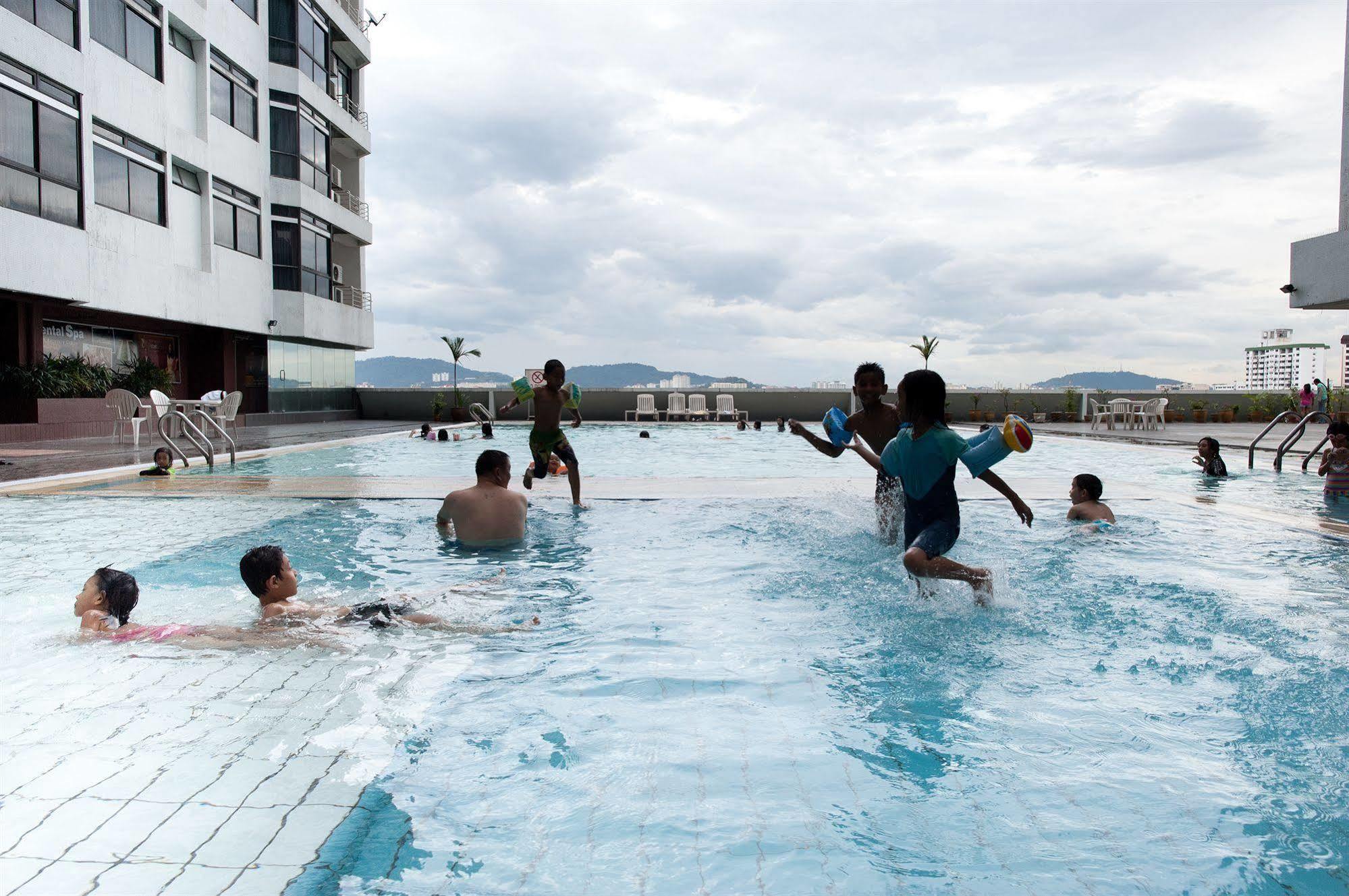 Fahrenheit Suites Bukit Bintang, Kuala Lumpur Esterno foto